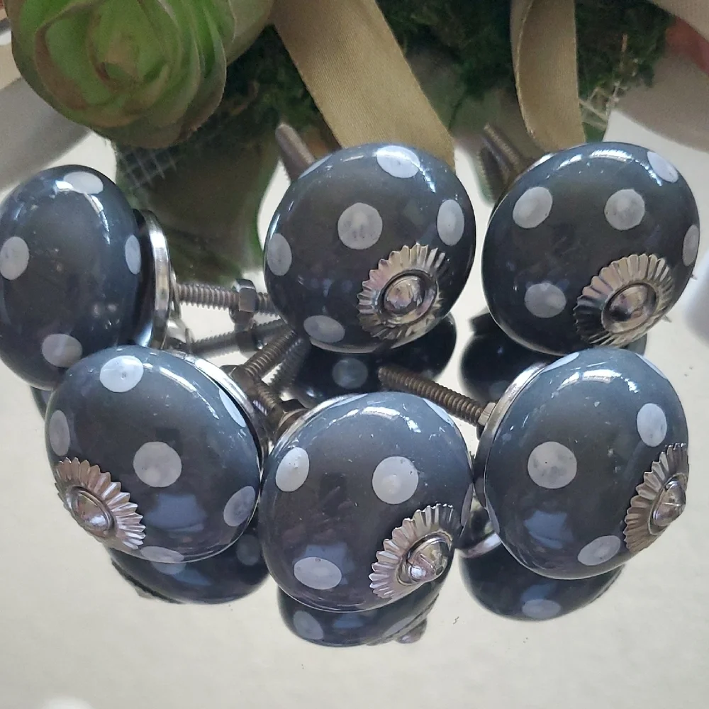 P11 Polka Dot Ceramic Knobs - Black and Silver